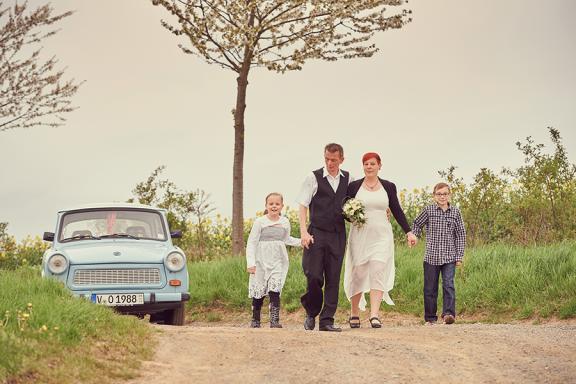Paar mit Trabant