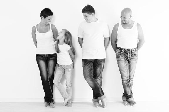 Familie in Schwarz-Weiß