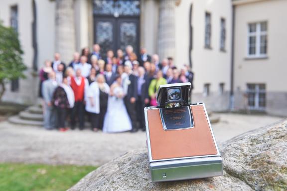 Hochzeitsgesellschaft im Fokus